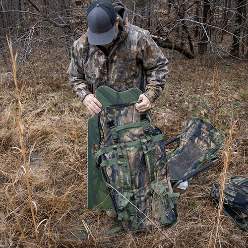 Hunting blind clearance backpack